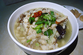 陕西<a href=/shicai/rouqin/YangRou/index.html target=_blank><u>羊肉</u></a>泡馍