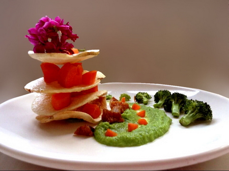 香炸<a href=/shicai/shucai/TuDou/index.html target=_blank><u>土豆</u></a>片的做法