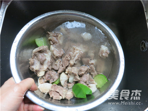 启东风味烧<a href=/shicai/rouqin/YangRou/index.html target=_blank><u>羊肉</u></a>的做法