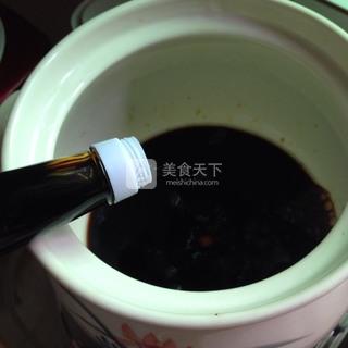 <a href=/shicai/rouqin/ZhuJiao/index.html target=_blank><u>猪脚</u></a>姜