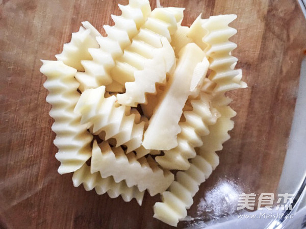 零失败烤箱版粗薯条的做法