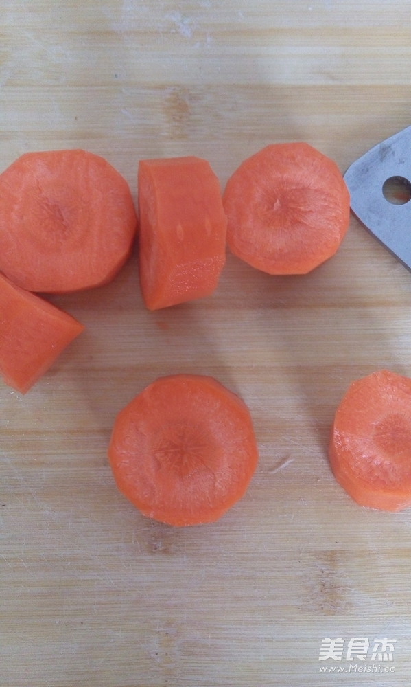 鱼香虎皮<a href=/shicai/rouqin/AnChunDan/index.html target=_blank><u><a href=/shicai/rouqin/AnChun/index.html target=_blank><u>鹌鹑</u></a>蛋</u></a>的做法