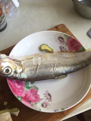 香蒸白鱼