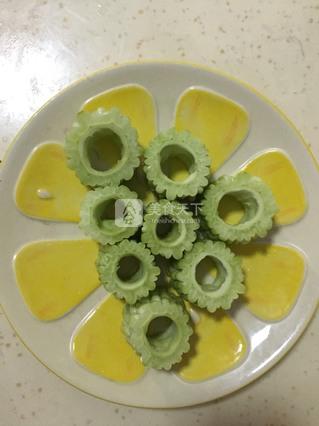 <a href=/shicai/shucai/KuGua/index.html target=_blank><u>苦瓜</u></a>酿