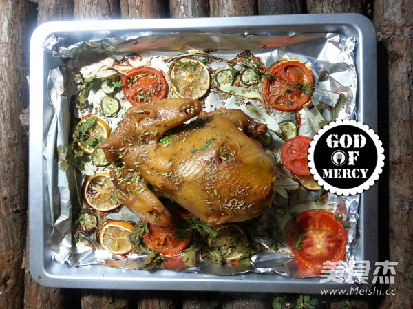 【#感恩节#中式创意大餐】<a href=/shicai/shucai/HuiXiang/index.html target=_blank><u>茴香</u></a>烤鸡的做法