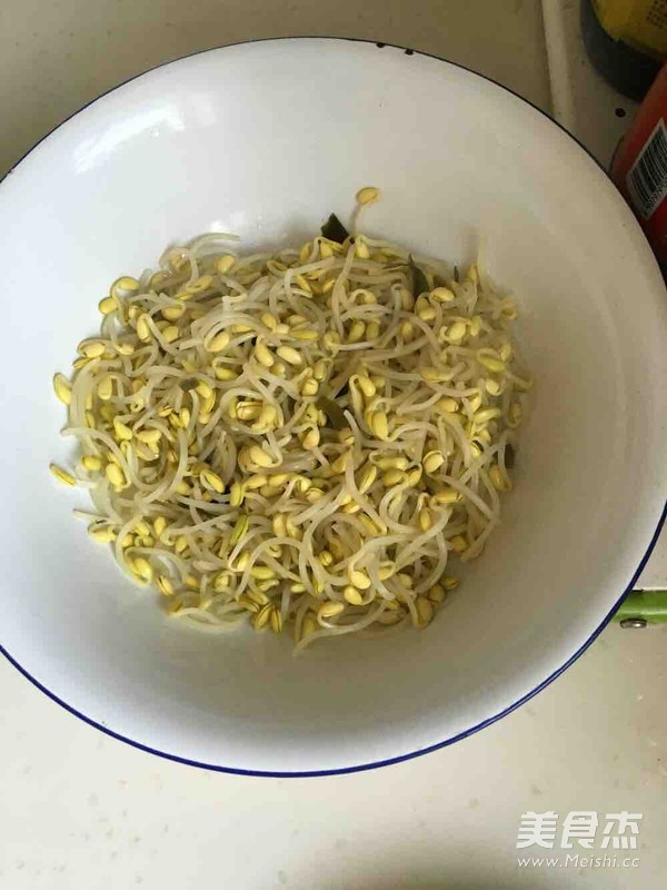 毛<a href=/shicai/rouqin/Xue/index.html target=_blank><u>血</u></a>旺的做法