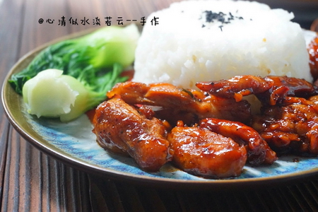 照烧<a href=/shicai/rouqin/JiTui/index.html target=_blank><u>鸡腿</u></a>饭