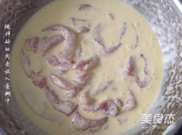 不油腻的软炸<a href=/shicai/rouqin/LiJi/index.html target=_blank><u>里脊</u></a>的做法