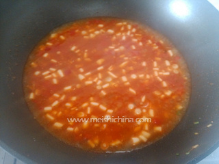 <a href=/shicai/shucai/HaiXianGu/index.html target=_blank><u>海鲜菇</u></a>肉末<a href=/shicai/mimian/DouFu/index.html target=_blank><u>豆腐</u></a>