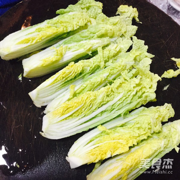 鸡丝<a href=/shicai/shucai/WaWaCai/index.html target=_blank><u>娃娃菜</u></a>的做法