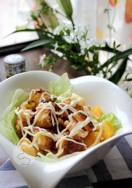 <a href=/shicai/guopin/BoLuo/index.html target=_blank><u>菠萝</u></a><a href=/shicai/mimian/YouTiao/index.html target=_blank><u>油条</u></a>虾