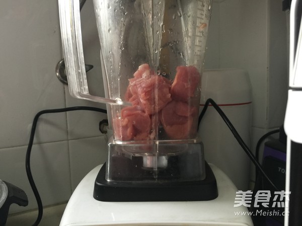 自制蒜味脆皮肠的做法