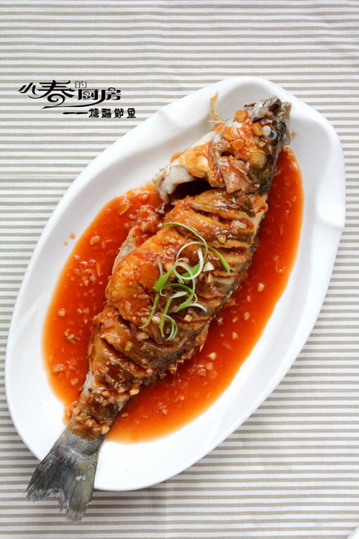 (图)糖<a href=/shicai/diaoweipin/Cu/index.html target=_blank><u>醋</u></a><a href=/shicai/shuichanpin/LuYu/index.html target=_blank><u>鲈鱼</u></a>