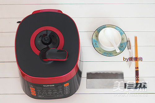 #苏泊尔#<a href=/shicai/shucai/GuiHua/index.html target=_blank><u>桂花</u></a><a href=/shicai/mimian/NuoMi/index.html target=_blank><u>糯米</u></a><a href=/shicai/shucai/Ou/index.html target=_blank><u>藕</u></a>的做法