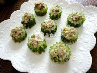 酿<a href=/shicai/shucai/KuGua/index.html target=_blank><u>苦瓜</u></a>