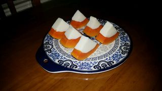 <a href=/shicai/guopin/MuGua/index.html target=_blank><u>木瓜</u></a><a href=/shicai/mimian/NiuNai/index.html target=_blank><u>牛奶</u></a>冻