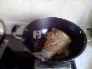 清炖花<a href=/shicai/shuichanpin/LianYu/index.html target=_blank><u>鲢鱼</u></a>