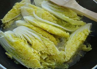 上汤<a href=/shicai/shucai/WaWaCai/index.html target=_blank><u>娃娃菜</u></a>