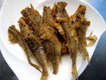 回锅豉油小黄花步骤2