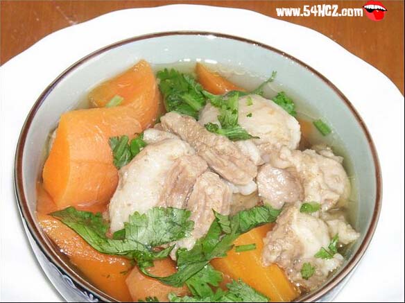 <a href=/shicai/shucai/HuLuoBo/index.html target=_blank><u>胡<a href=/shicai/shucai/LuoBo/index.html target=_blank><u>萝卜</u></a></u></a>炖<a href=/shicai/rouqin/YangRou/index.html target=_blank><u>羊肉</u></a>