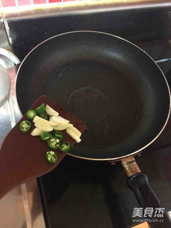 <a href=/shicai/diaoweipin/Cu/index.html target=_blank><u>醋</u></a>溜<a href=/shicai/shucai/BaiCai/index.html target=_blank><u>白菜</u></a>的做法