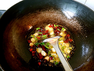 糖<a href=/shicai/diaoweipin/Cu/index.html target=_blank><u>醋</u></a>包菜