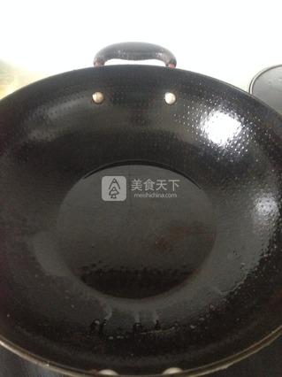 大葱炒<a href=/shicai/rouqin/ZhuGan/index.html target=_blank><u>猪肝</u></a>