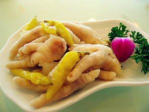 食谱:补充胶原蛋白的5款<a href=/shicai/rouqin/JiZha/index.html target=_blank><u>鸡爪</u></a>美食