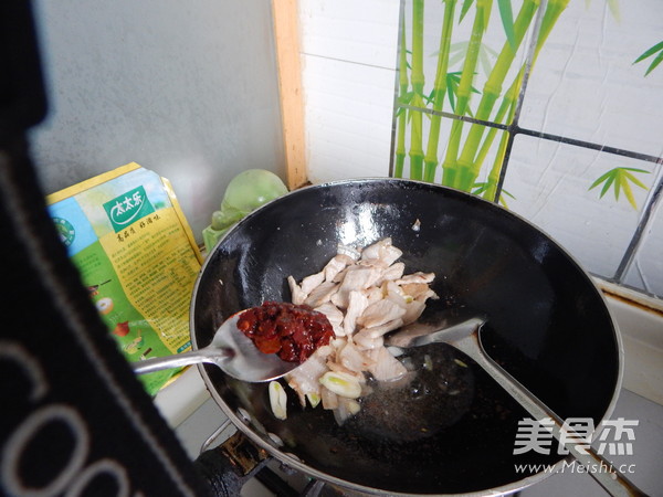 干锅<a href=/shicai/mimian/FuZhu/index.html target=_blank><u>腐竹</u></a>的做法