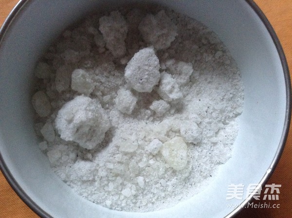 核<a href=/shicai/guopin/Tao/index.html target=_blank><u>桃</u></a>红<a href=/shicai/guopin/Zao/index.html target=_blank><u>枣</u></a><a href=/shicai/shucai/ShanYao/index.html target=_blank><u>山药</u></a>羹的做法