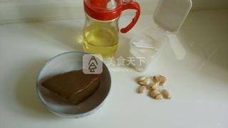 煎<a href=/shicai/rouqin/zhuXue/index.html target=_blank><u>猪<a href=/shicai/rouqin/Xue/index.html target=_blank><u>血</u></a></u></a>