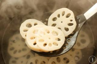 胭脂<a href=/shicai/shucai/Ou/index.html target=_blank><u>藕</u></a>