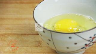 酥炸<a href=/shicai/shuichanpin/YouYu/index.html target=_blank><u>鱿鱼</u></a>圈