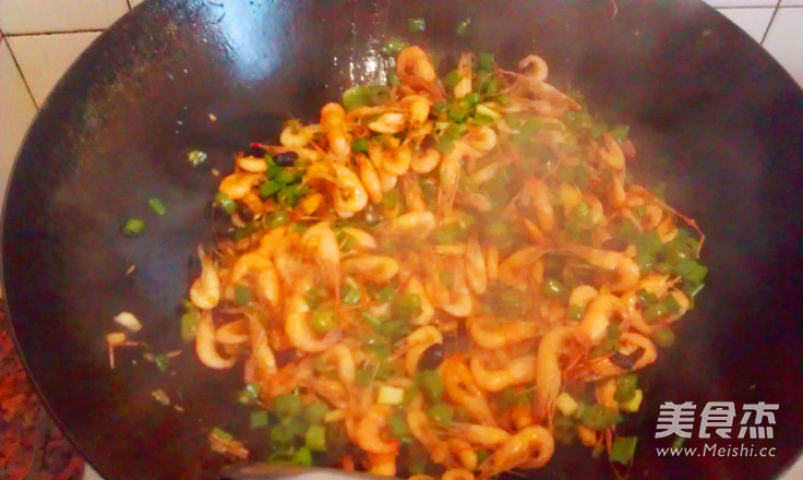 豉香小河虾的做法