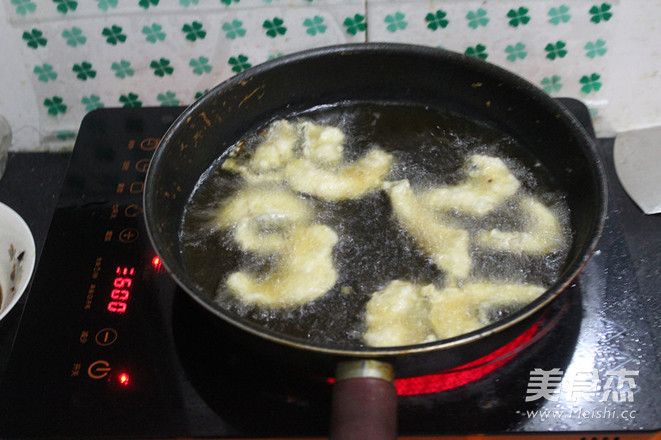 椒盐鱼片的做法