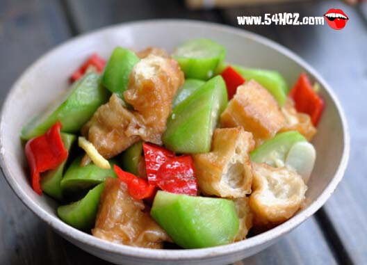 <a href=/shicai/shucai/SiGua/index.html target=_blank><u>丝瓜</u></a>怎么做好吃