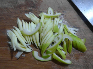 开洋雷笋烧<a href=/shicai/mimian/DouFu/index.html target=_blank><u>豆腐</u></a>