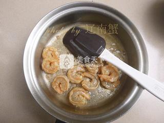 <a href=/shicai/shucai/LuSun/index.html target=_blank><u>芦笋</u></a>炒虾球