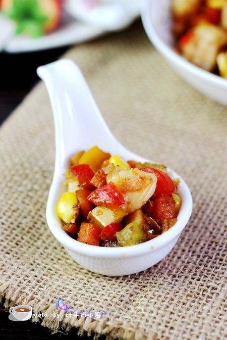 彩蔬炒虾仁的做法