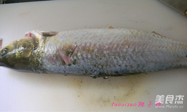 糖酒熏鱼的做法