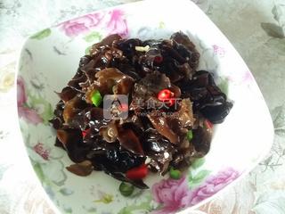 酸辣<a href=/shicai/shucai/MuEr/index.html target=_blank><u>木耳</u></a>