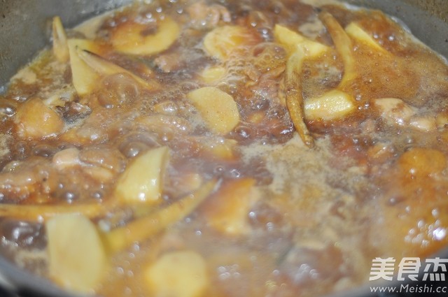 慈姑烧鸡的做法