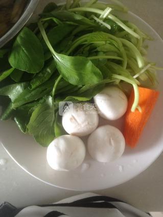 鲜蛏<a href=/shicai/mimian/DouFu/index.html target=_blank><u>豆腐</u></a>羹