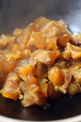 麻婆<a href=/shicai/rouqin/NiuJin/index.html target=_blank><u>牛筋</u></a><a href=/shicai/mimian/DouFu/index.html target=_blank><u>豆腐</u></a>