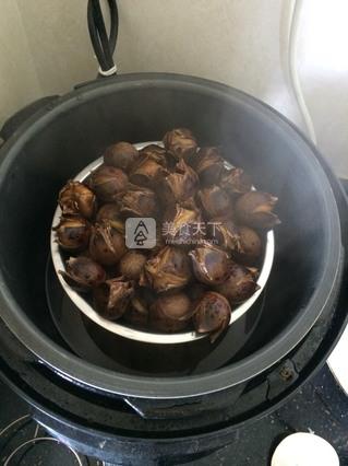 花<a href=/shicai/shucai/BanLi/index.html target=_blank><u>板栗</u></a>