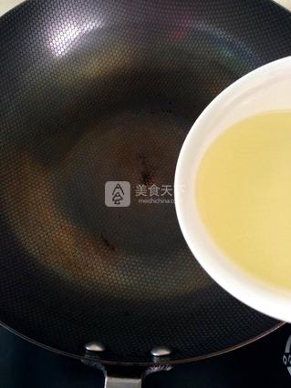 海宁菜炒<a href=/shicai/shucai/MaoDou/index.html target=_blank><u>毛豆</u></a>