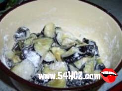 <a href=/shicai/shucai/QieZi/index.html target=_blank><u>茄子</u></a>的做法大全家常6