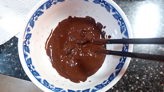 法式奶香<a href=/shicai/mimian/MianBao/index.html target=_blank><u>面包</u></a>片