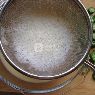 <a href=/shicai/shucai/QiuKui/index.html target=_blank><u>秋葵</u></a>蒸蛋