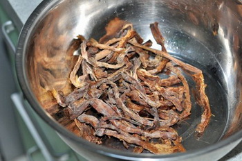 金笋火锅牦<a href=/shicai/rouqin/NiuNan/index.html target=_blank><u>牛腩</u></a>步骤1